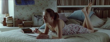 flat chested onlyfans nudes images