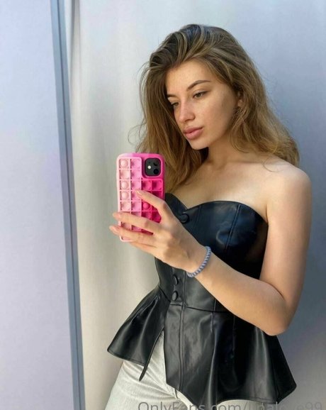 Linalime porn actress img