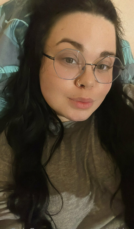 mirror selfie onlyfans free naked image