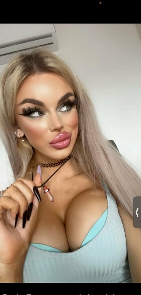 xbarbie malibux pretty pornstar gallery