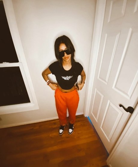 blonde asian onlyfans pornos pic