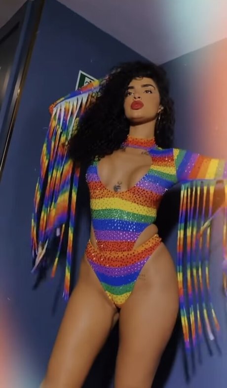 biancaoficial model hot image