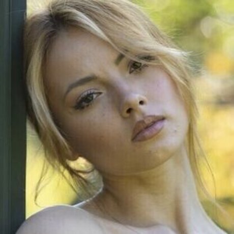 Sophie Ia Sage free pornstar images