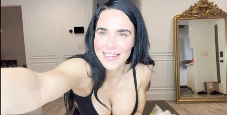 WWE Lana star nice img