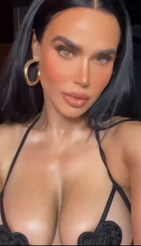 stars onlyfans exclusive image