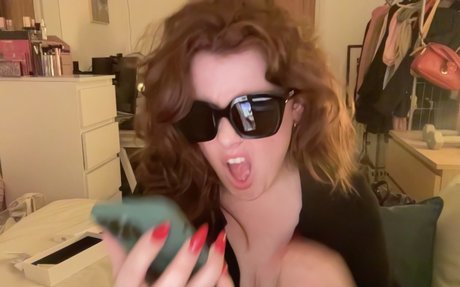 Gemothy pornstar xxx photos