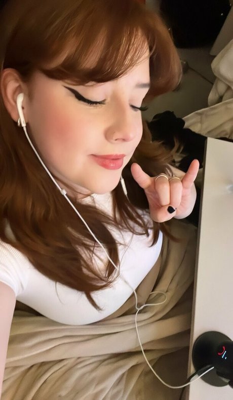 teen ladyboy onlyfans sex pic