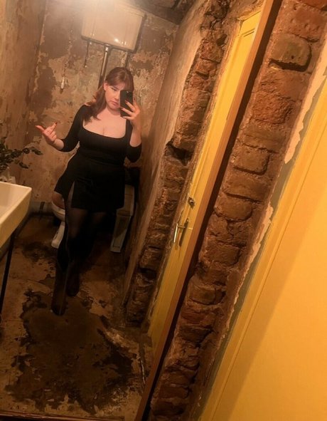 Gemothy pornstar adult photos