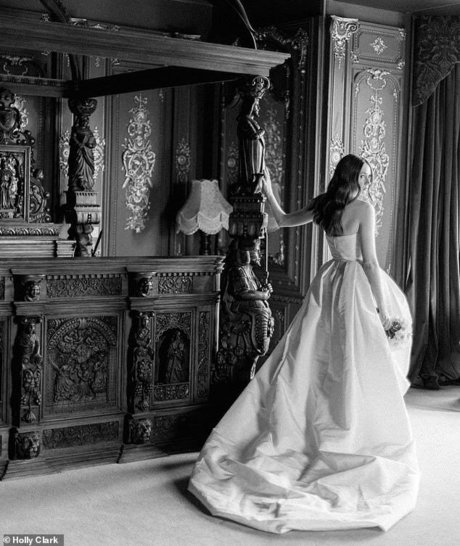 Karen Gillan perfect star pictures