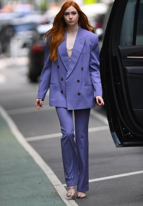 Karen Gillan erotic pornstar picture