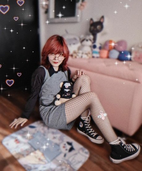 evee meow Photo Gallery