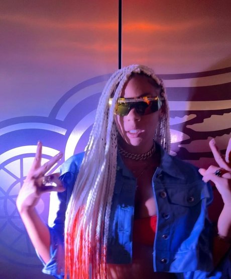 Briana Brandy model pretty pic