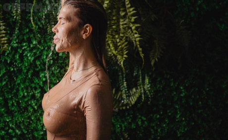 mommy onlyfans nude pic