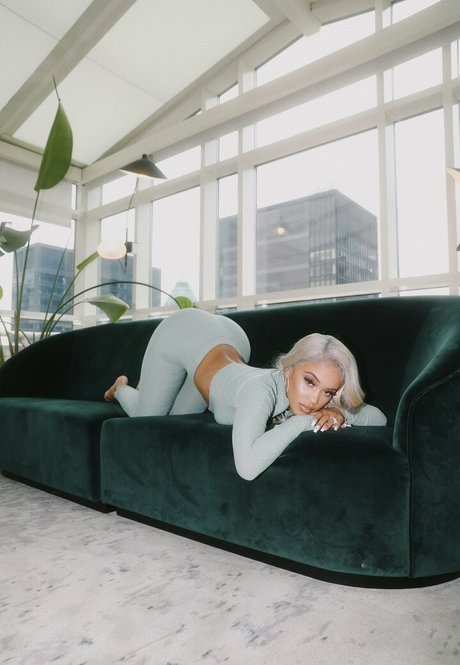 petite girls onlyfans art xxx photos