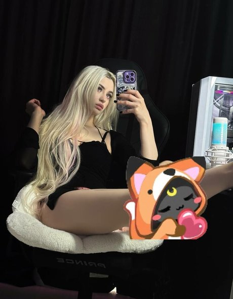 Morana Battory beautiful pornstar pictures