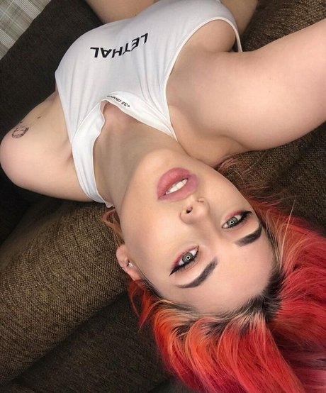 Morana Battory model sexy photos