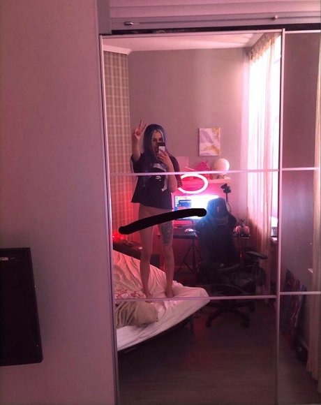 Morana Battory star sexy img