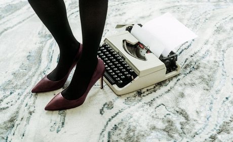 Lana Condor model adult pic