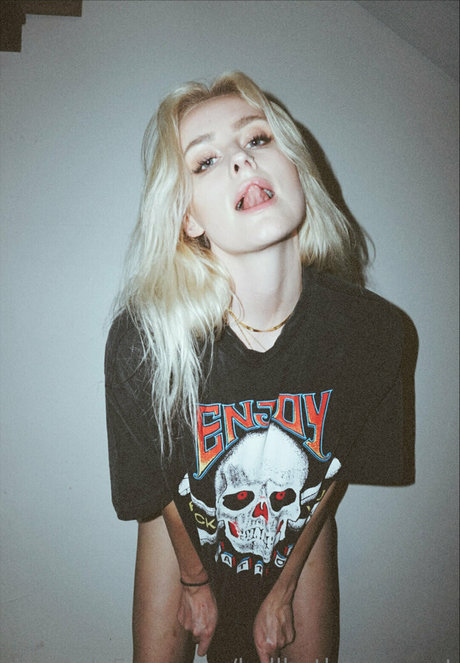 blowjob selfie onlyfans sexy nude image