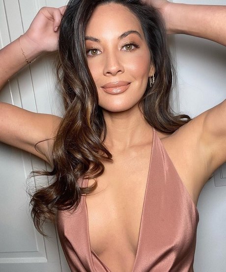 Olivia Munn pornstar nude image
