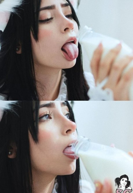 AcuarelaBlanca free model images