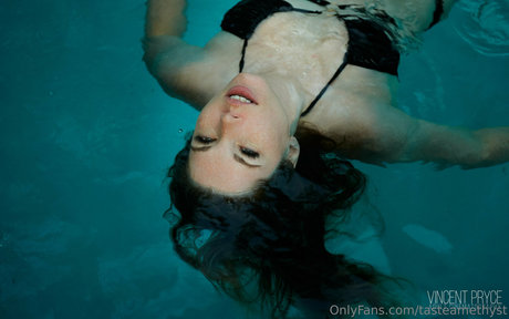 face onlyfans sexy naked photo