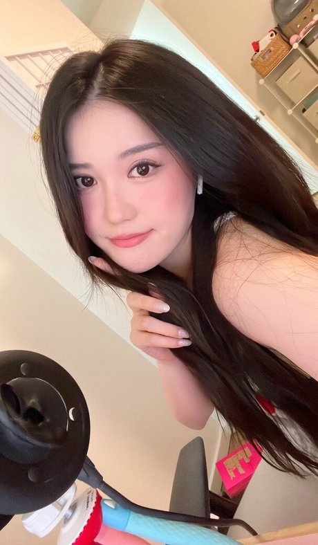 AngelsKimi star free pics