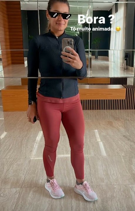 big tits mom onlyfans pornographic pic