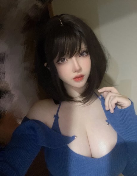 Takomayuyi nude pornstar pictures