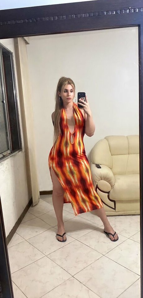 Julia Diotti pretty model picture