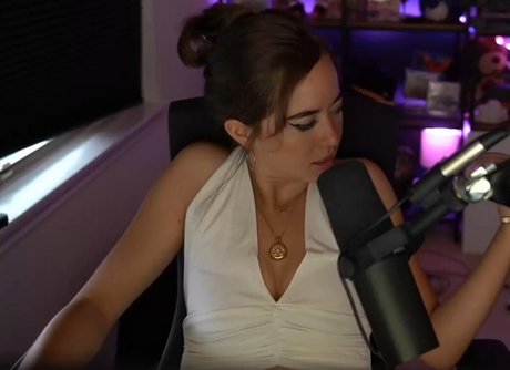 Mayahiga nudes star pic