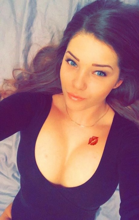 Divine Ramona star best galleries