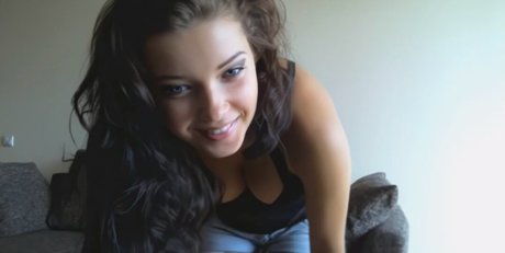 Divine Ramona hot pornstar img