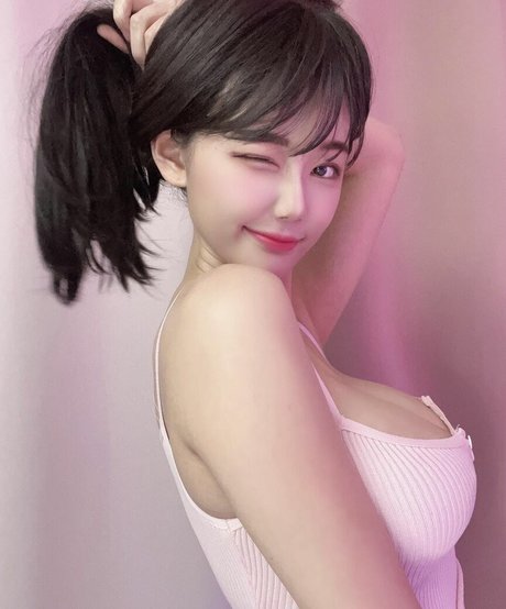 Berry star naked picture