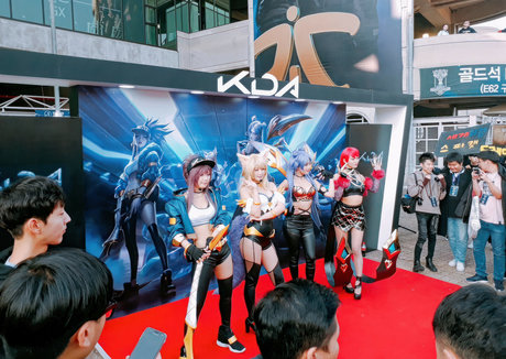 Berry star naked img