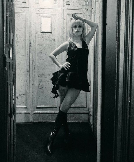 petite girls onlyfans naked photos