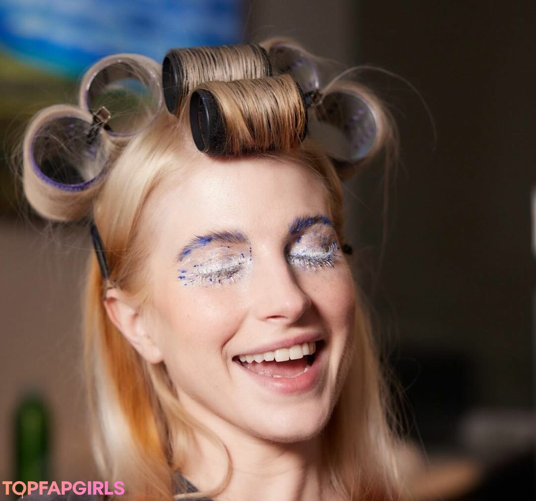 latex onlyfans exclusive pic