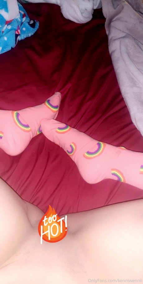 kenniwennii pornstar sexy photo