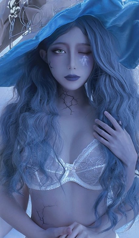 Ain Nguyen hot pornstar picture