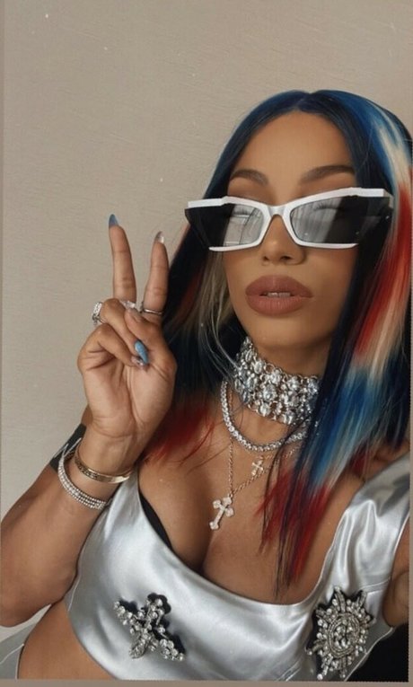 Sasha Banks perfect actress photo