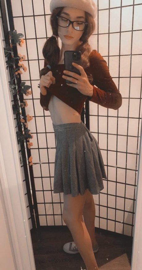 bride onlyfans art naked pic