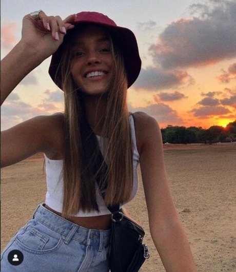 hijabi onlyfans naked photos