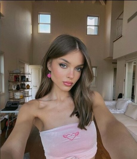 Anna Zak model images