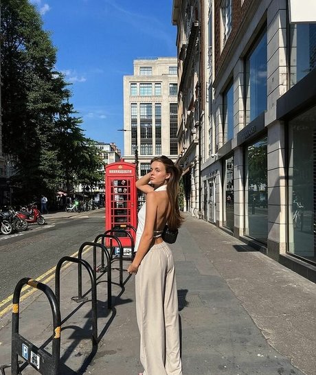 blonde tits onlyfans pretty photo