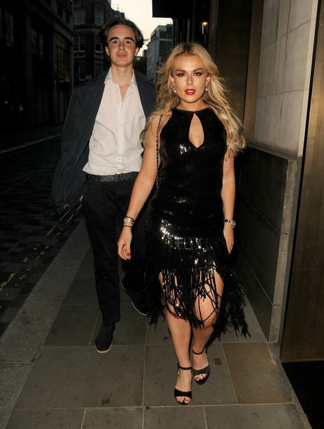 milf yoga onlyfans porno img