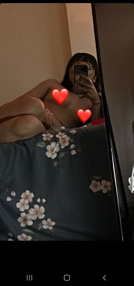 thick latina milf onlyfans sexy image