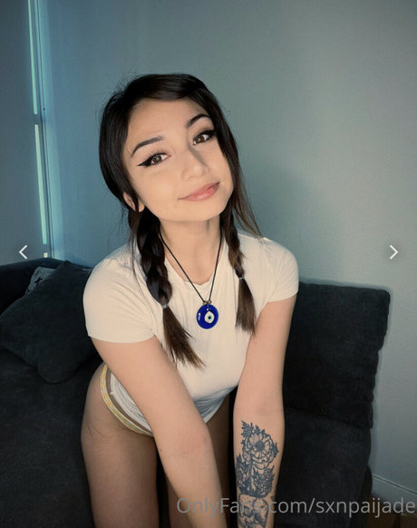 mirror selfie onlyfans hot porn photos