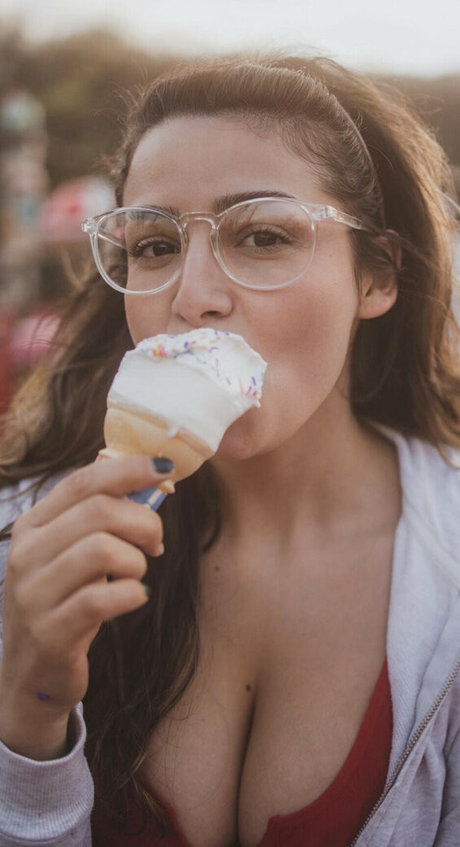 mnufo model best pictures