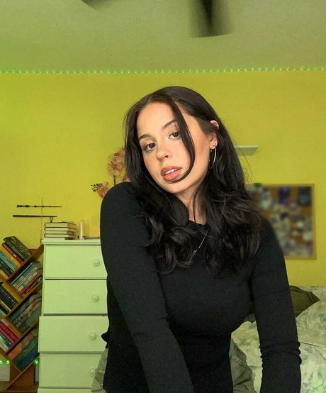 Stef Solari perfect actress gallery