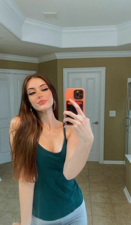 luweazl adult star archive